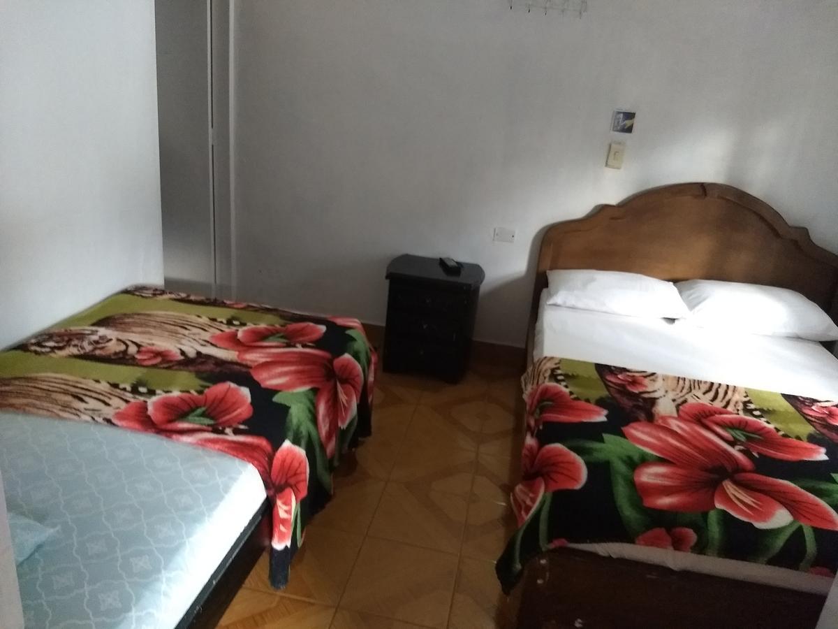 Hostel El Encanto Guatape Luaran gambar